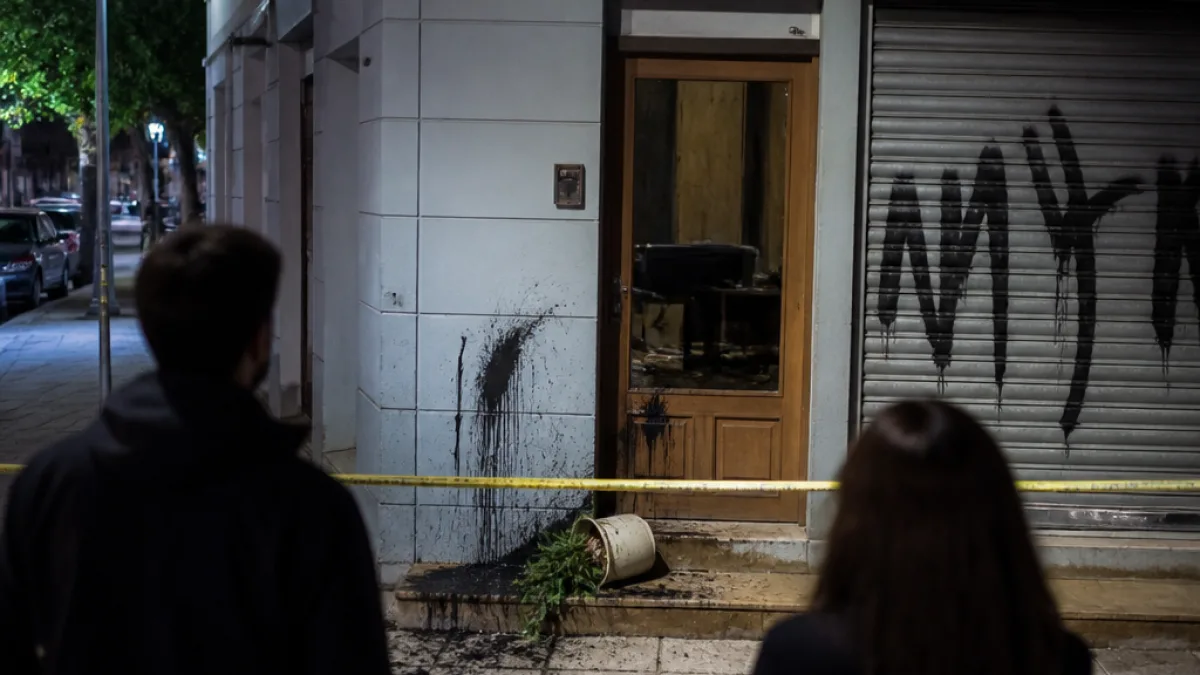 Απειλητικά συνθήματα στην οικία και το γραφείο της Σέβης Βολουδάκη στα Χανιά