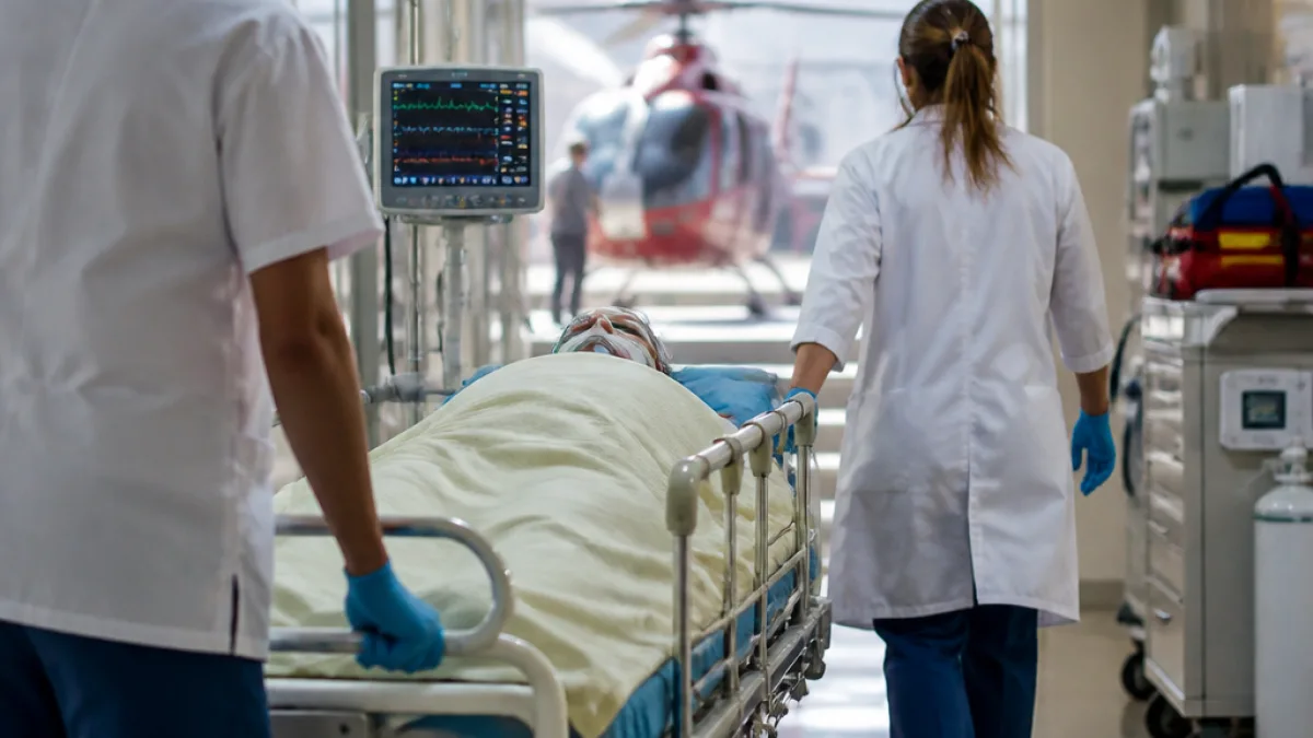 Αθήνα: Πέθανε βρέφος 10 μηνών που αεροδιακομίστηκε από τη Ρόδο μετά από πνιγμό