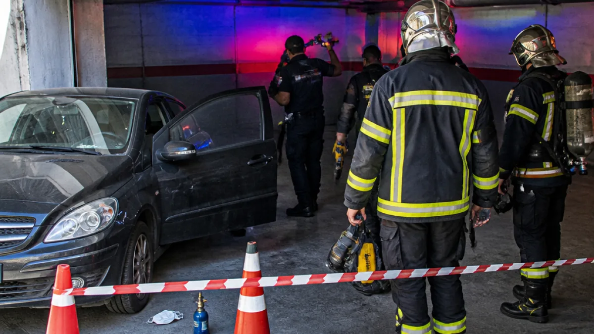 Δύο νέοι νεκροί σε υπόγειο γκαράζ του Πειραιά — έρευνα για αναθυμιάσεις
