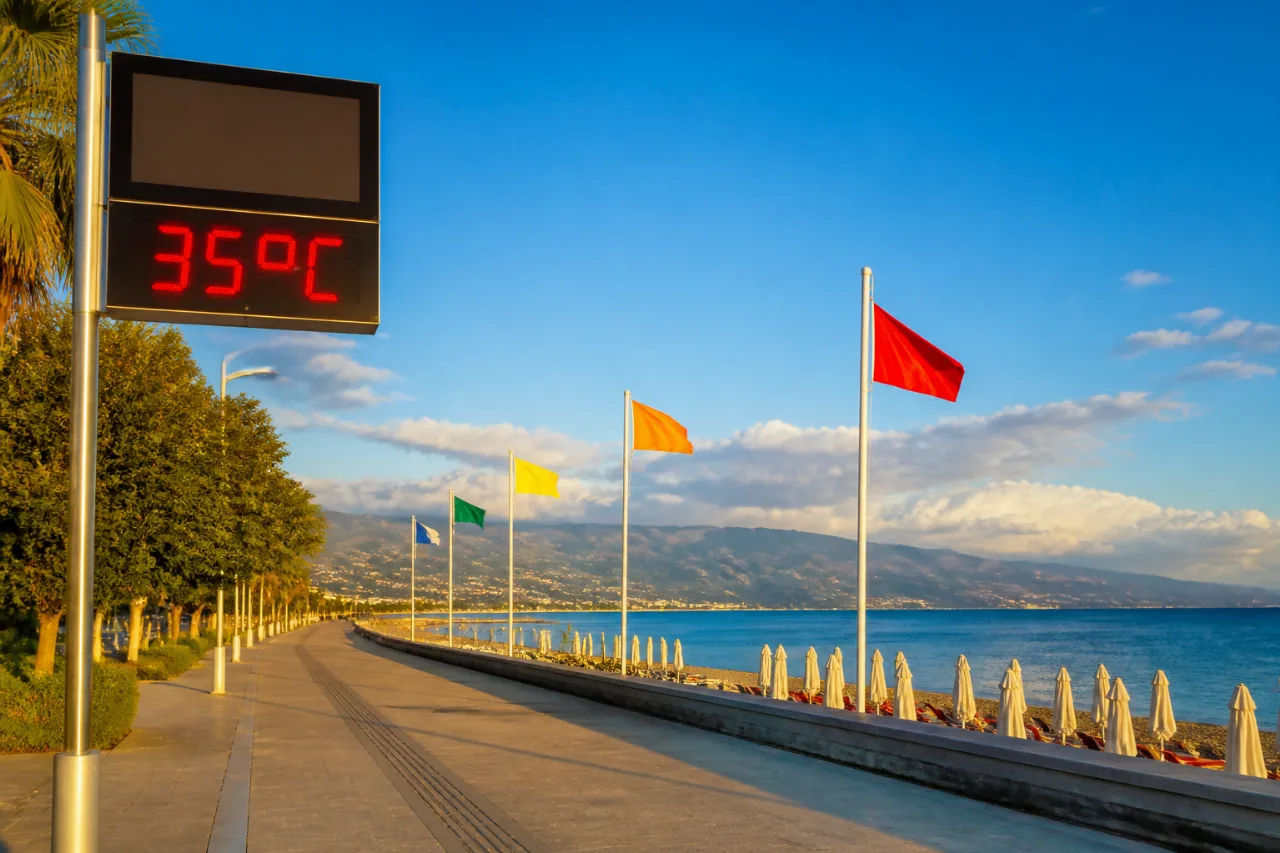 Υποχωρεί η αστάθεια — μικρή άνοδος θερμοκρασίας και βελτίωση του καιρού σε όλη τη χώρα