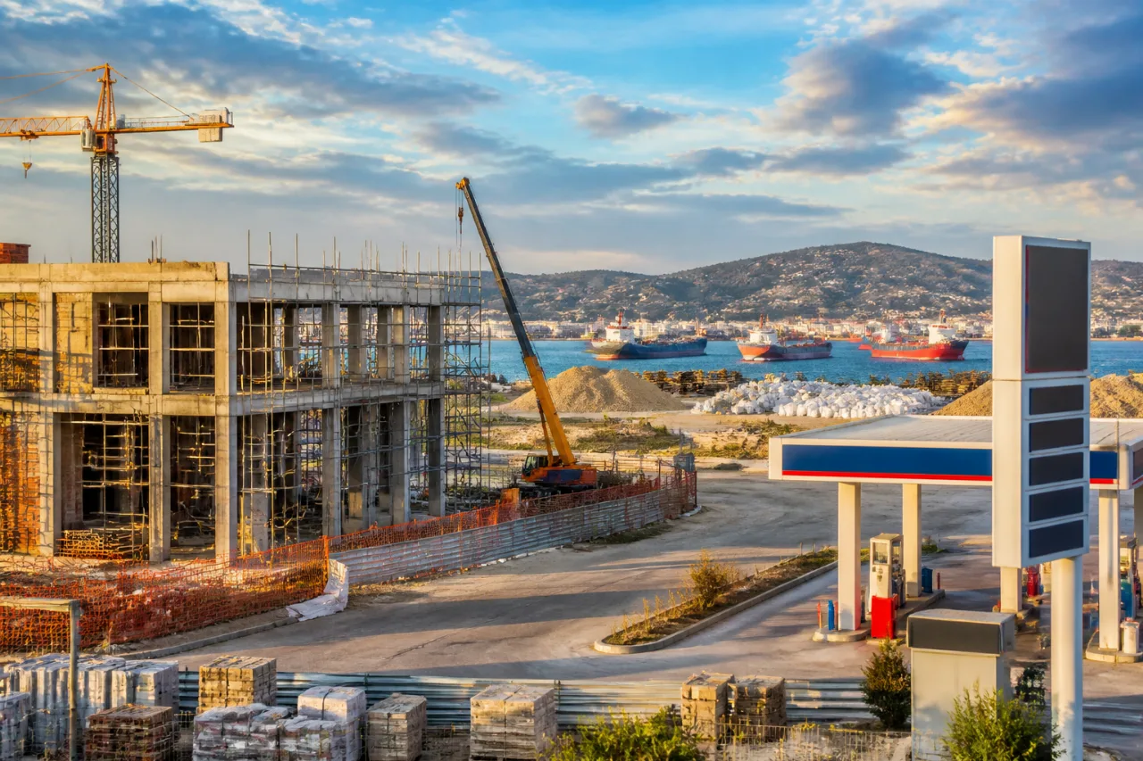 Πρωτοσέλιδο στον Βόλο: εξελίξεις σε Πυροσβεστική, καύσιμα και περιβάλλον